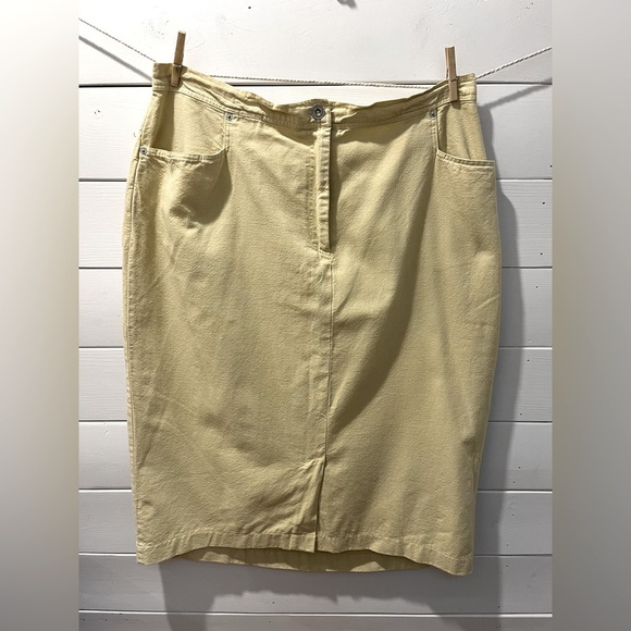 Lori Micheal’s Dresses & Skirts - LORI MICHAELS for CLAIRE FRANCE – Size 18 – Vintage Yellow Denim Skirt